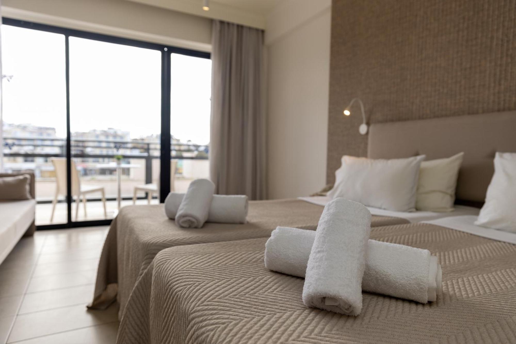 Venus Beach Hotel Paphos Exterior photo